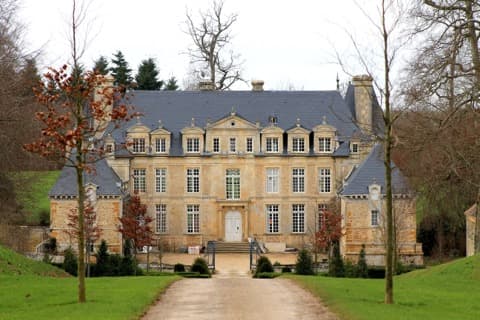 Élagueur Cesny-les-Sources