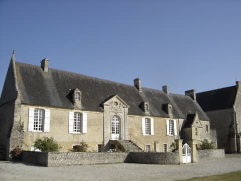 Élagueur Longues-sur-Mer
